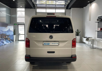 Подержанный автомобиль Volkswagen Caravelle 2019 года (5 фото)