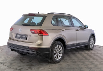 Подержанный автомобиль Volkswagen Tiguan 2019 года (5 фото)
