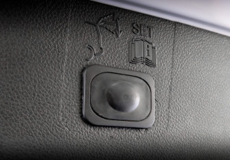 Подержанный автомобиль Ford Kuga 2013 года (28 фото)