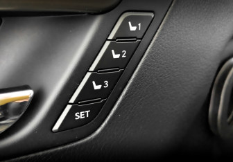 Подержанный автомобиль Lexus RX 2019 года (22 фото)