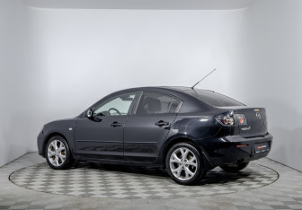 Подержанный автомобиль Mazda 3 Sedan 2008 года (7 фото)