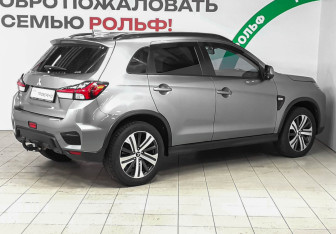 Подержанный автомобиль Mitsubishi ASX 2021 года (4 фото)