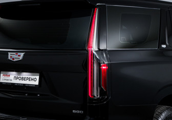 Подержанный автомобиль Cadillac Escalade Suv 2022 года (19 фото)