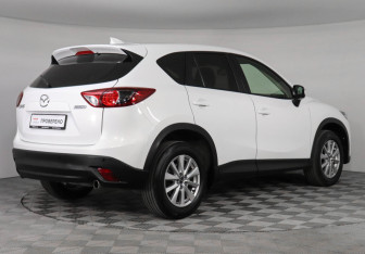 Подержанный автомобиль Mazda CX-5 2017 года (5 фото)
