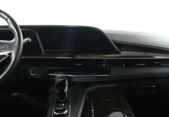 Подержанный автомобиль Cadillac Escalade Suv 2021 года (14 фото)