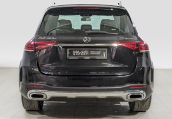 Подержанный автомобиль Mercedes-Benz GLE 2020 года (6 фото)