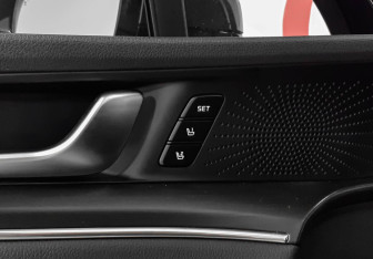 Подержанный автомобиль Kia K5 2021 года (19 фото)