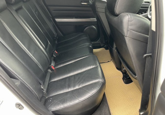Подержанный автомобиль Mazda CX-7 2011 года (11 фото)
