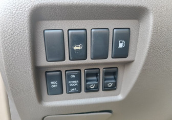 Подержанный автомобиль Nissan Murano Suv 2009 года (16 фото)