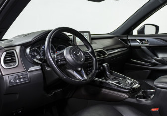 Подержанный автомобиль Mazda CX-9 2019 года (10 фото)
