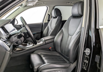 Подержанный автомобиль BMW X7 2019 года (20 фото)
