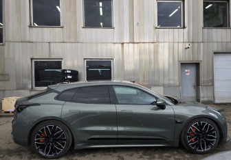 Подержанный автомобиль Zeekr 001 2024 года (4 фото)