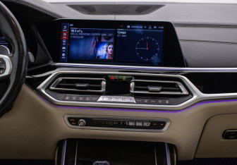 Подержанный автомобиль BMW X7 2019 года (15 фото)