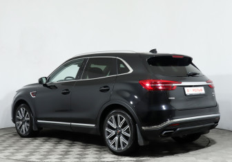 Подержанный автомобиль Hongqi HS5 2024 года (7 фото)