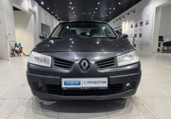 Подержанный автомобиль Renault Megane Sedan 2007 года (2 фото)