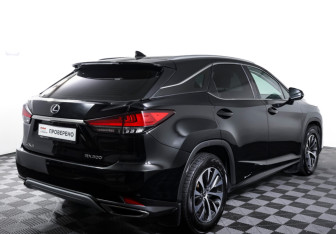 Подержанный автомобиль Lexus RX 2021 года (5 фото)