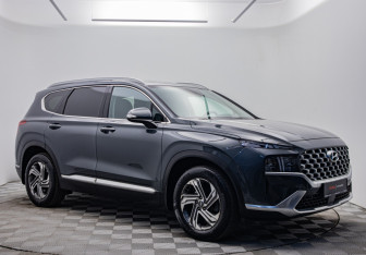 Подержанный автомобиль Hyundai Santa Fe 2021 года (7 фото)