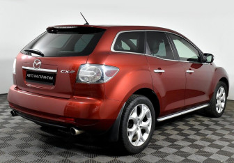 Подержанный автомобиль Mazda CX-7 2010 года (3 фото)
