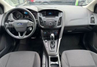 Подержанный автомобиль Ford Focus Hatchback 2019 года (9 фото)