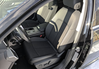 Подержанный автомобиль Audi A6 Sedan 2020 года (20 фото)