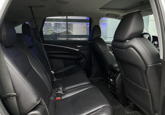 Подержанный автомобиль Acura MDX 2014 года (29 фото)