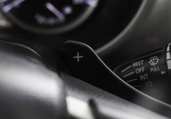 Подержанный автомобиль Suzuki Vitara 2015 года (14 фото)