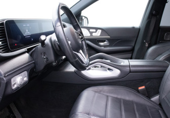 Подержанный автомобиль Mercedes-Benz GLE 2019 года (10 фото)