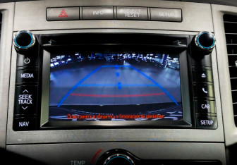 Подержанный автомобиль Toyota Venza 2014 года (27 фото)