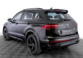 Подержанный автомобиль Volkswagen Tiguan 2021 года (7 фото)