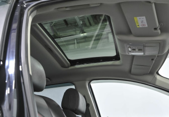 Подержанный автомобиль DongFeng AX7 2018 года (14 фото)