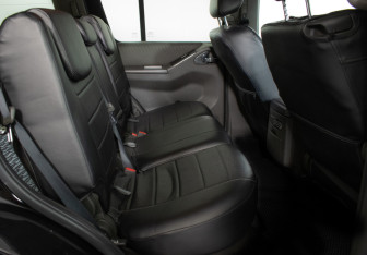 Подержанный автомобиль Nissan Pathfinder 2010 года (10 фото)