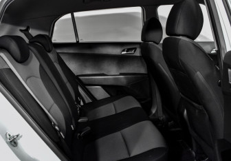 Подержанный автомобиль Hyundai Creta 2016 года (11 фото)