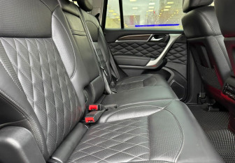 Подержанный автомобиль Haval H9 2022 года (11 фото)