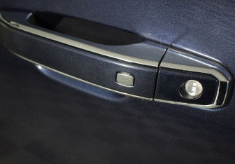 Подержанный автомобиль Chevrolet Tahoe 2018 года (28 фото)