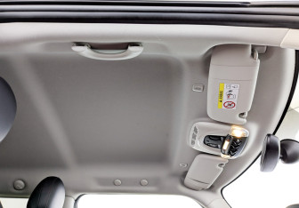 Подержанный автомобиль MINI Hatch 2021 года (22 фото)