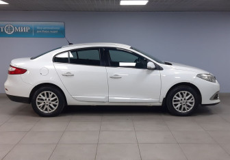 Подержанный автомобиль Renault Fluence 2013 года (4 фото)