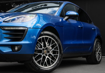 Подержанный автомобиль Porsche Macan 2015 года (8 фото)