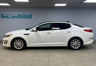 Подержанный автомобиль Kia Optima Sedan 2015 года (8 фото)