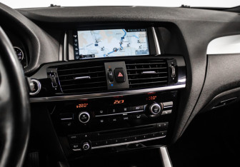 Подержанный автомобиль BMW X4 2018 года (16 фото)