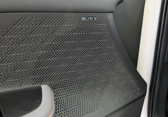 Подержанный автомобиль Changan UNI-V 2023 года (24 фото)