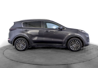 Подержанный автомобиль Kia Sportage 2017 года (4 фото)