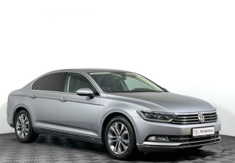 Подержанный автомобиль Volkswagen Passat Sedan 2019 года (3 фото)