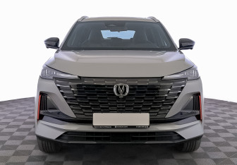 Новый Changan UNI-S 2025 (5 фото)