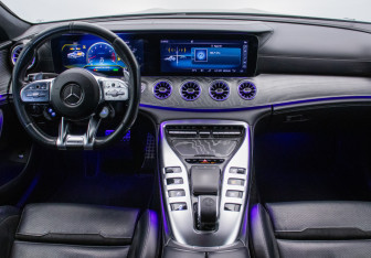 Подержанный автомобиль Mercedes-Benz AMG GT Liftback 2018 года (14 фото)