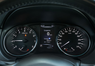 Подержанный автомобиль Nissan Qashqai 2019 года (12 фото)