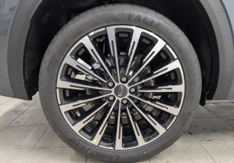 Новый Geely Monjaro 2026 (7 фото)