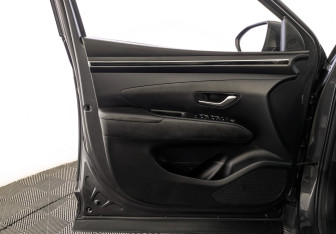 Подержанный автомобиль Hyundai Tucson 2021 года (19 фото)