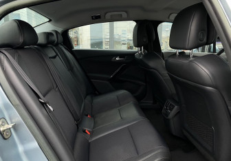 Подержанный автомобиль Peugeot 508 Sedan 2012 года (23 фото)