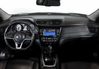 Подержанный автомобиль Nissan Qashqai 2020 года (9 фото)