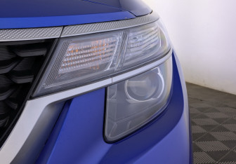 Подержанный автомобиль Kia Seltos 2022 года (17 фото)